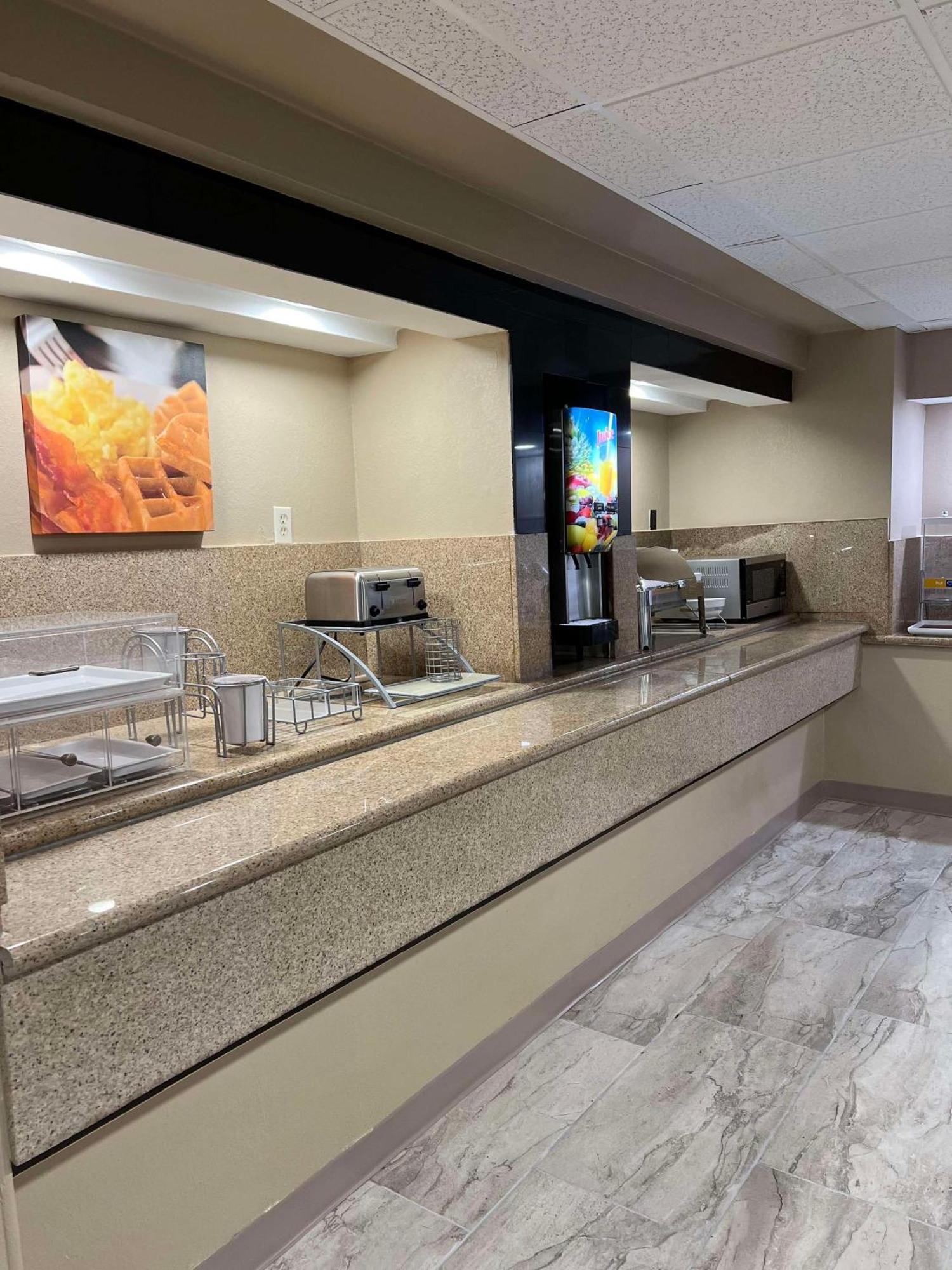Surestay Plus By Best Western Mobile I-65 Exterior photo